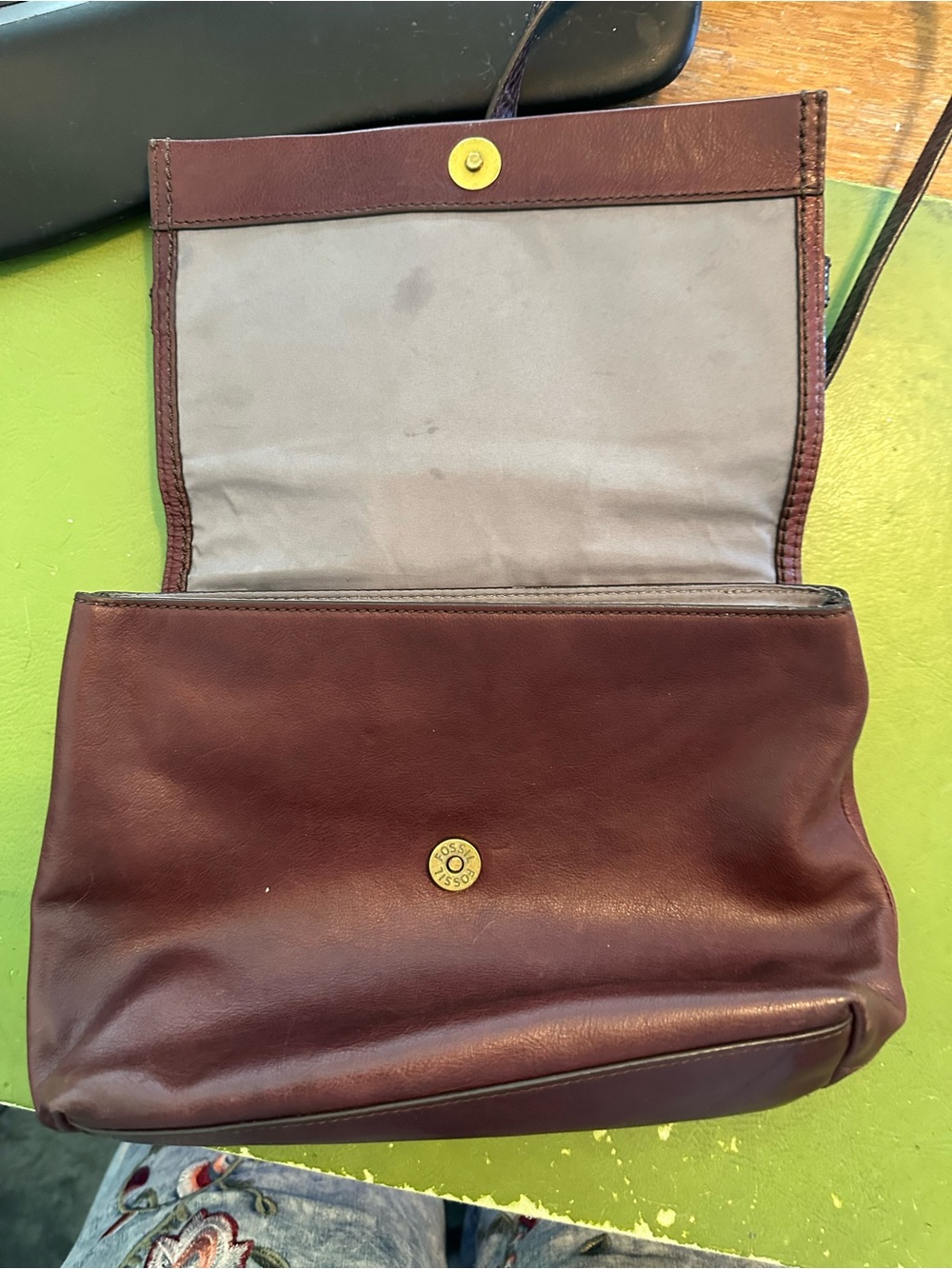 🍒 Fossil Willow Leather Crossbody Bag Burgundy Snake Skin trim - Picture 7 of 9